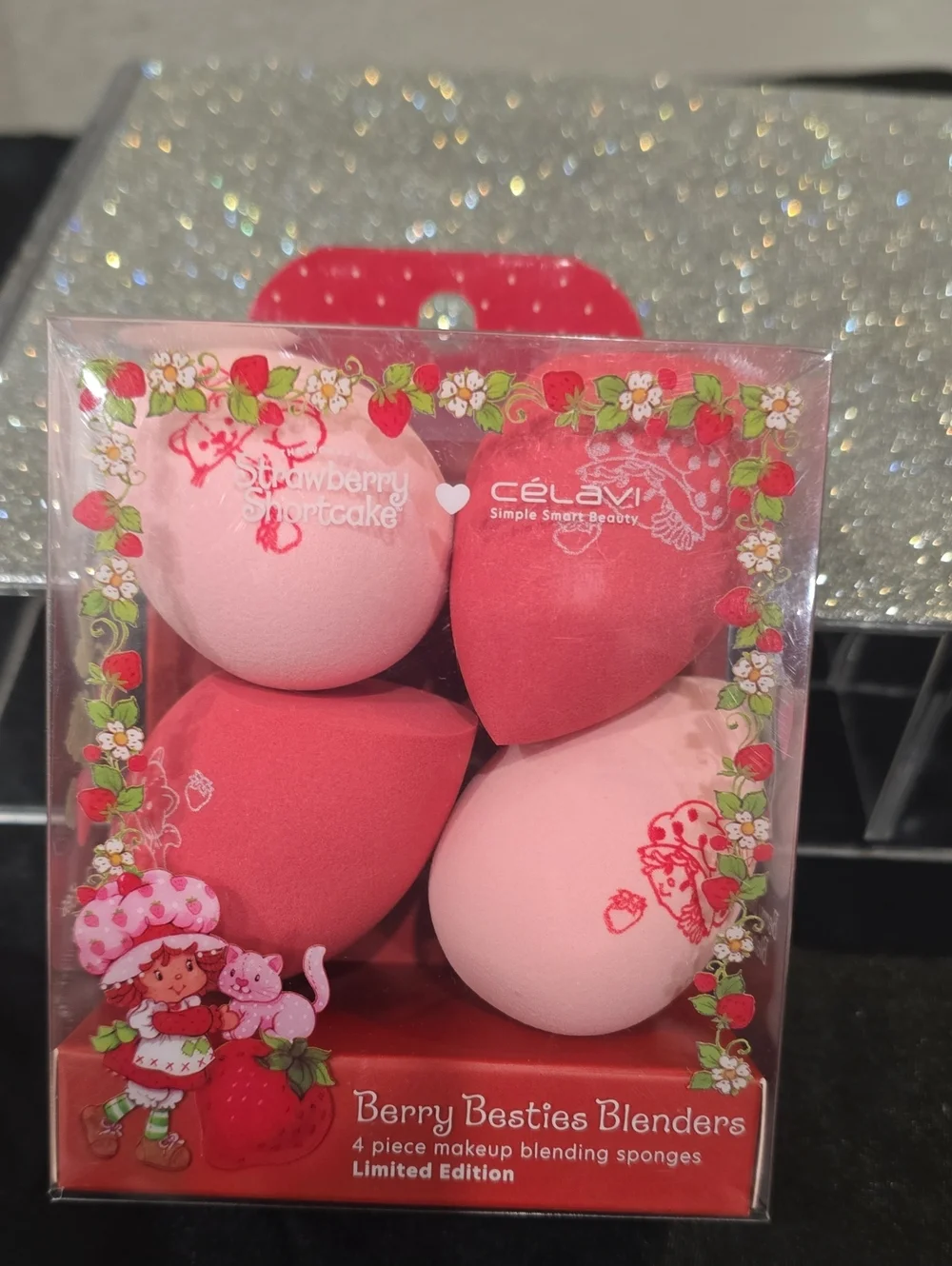 Célavi x Strawberry Shortcake Berry Besties Blending Sponges